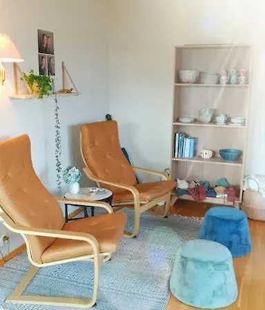 Sentrumsnaert Hjem Med Nydelig Utsikt Holiday home *